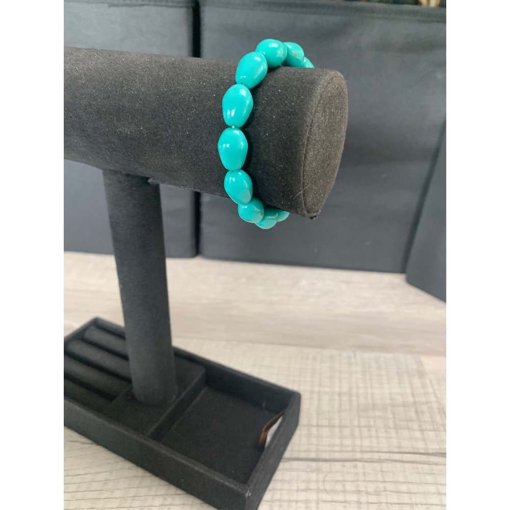 Turquoise Blue Oval Bead Stretch Bracelet 6 Inch Polished Smooth Elastic 4848
